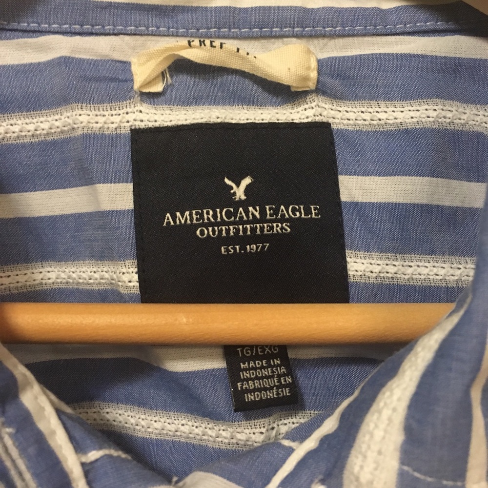 AEO Striped button down - Picture 2 of 3